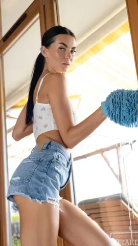 Preview 12