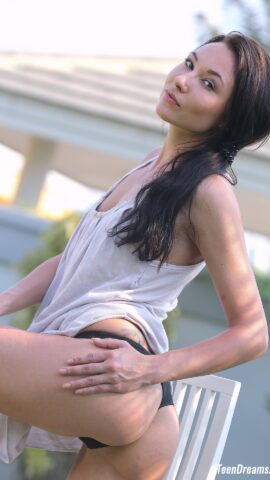 Preview 18