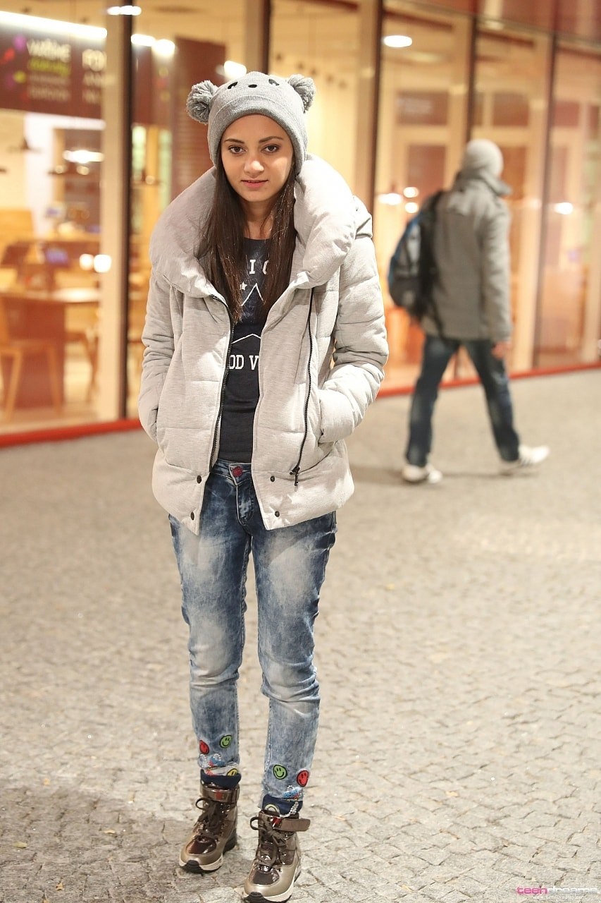 Shrima Malati chilly winter day ready to make things hot (122) TD