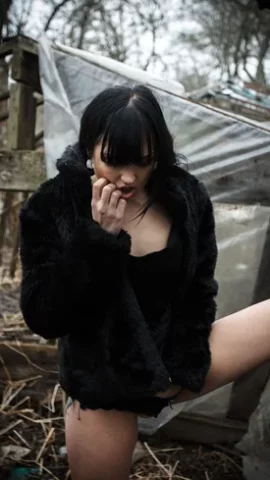 Preview 17