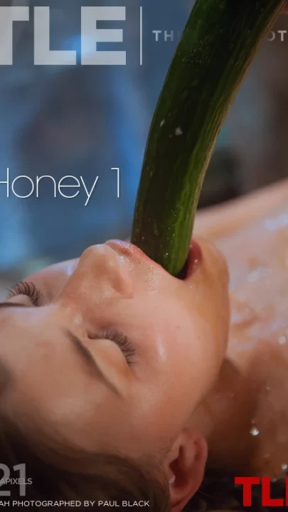 RAEAH – HONEY 1 – by PAUL BLACK (120) TLE