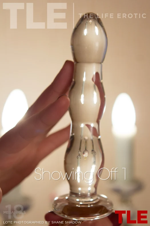 LOTE – SHOWING OFF 1 – by SHANE SHADOW (128) TLE