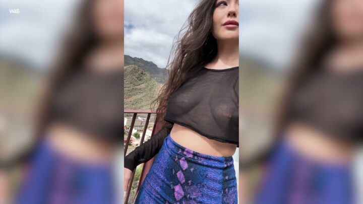 No Panties (72) W4B